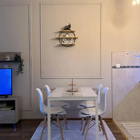 Nirvana Lux Zlatar Apartment *