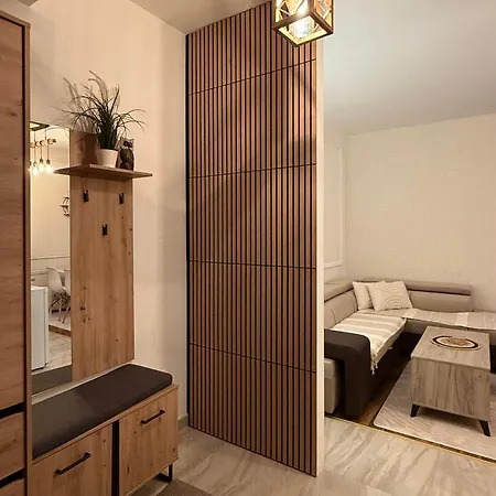 Nirvana Lux Zlatar Apartment