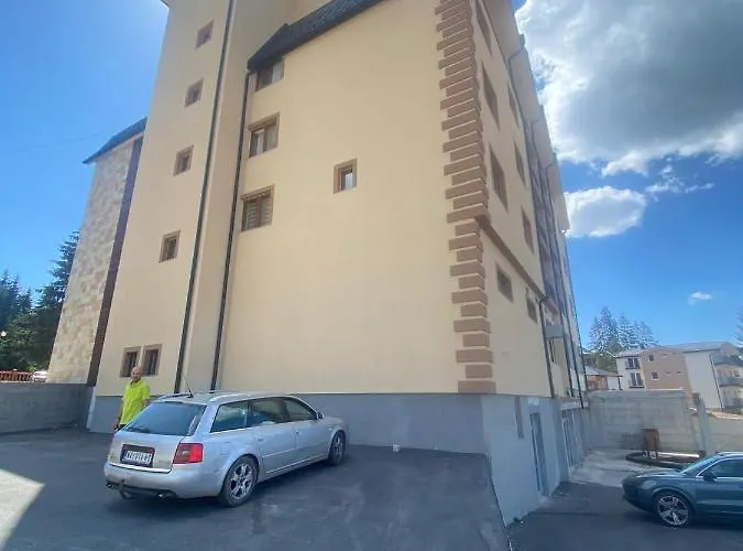 Nirvana Lux Zlatar Apartment *